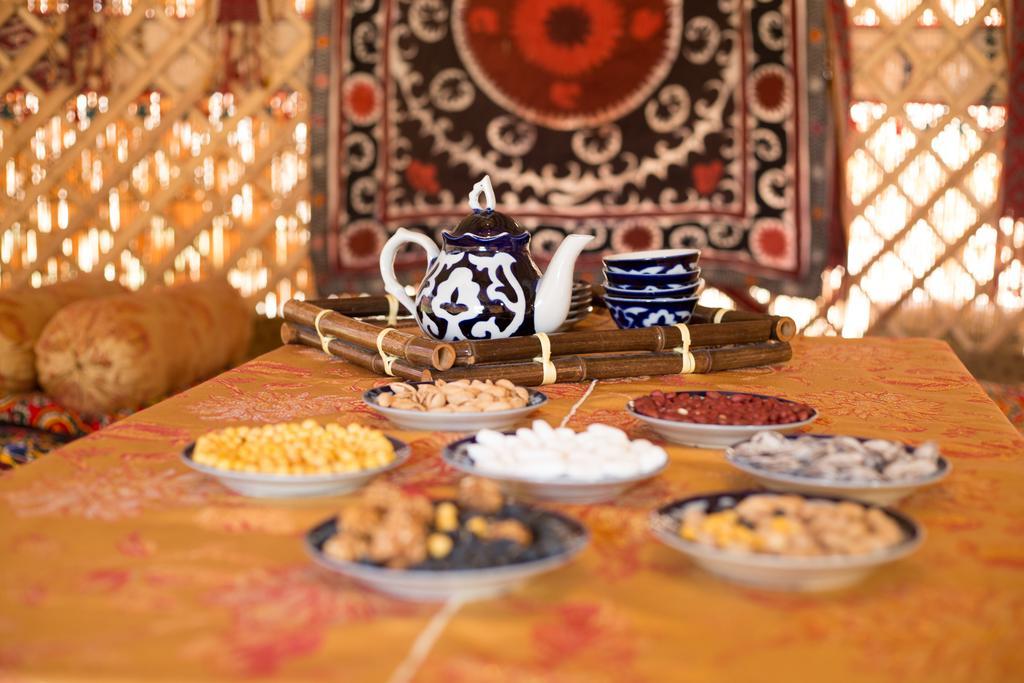 Advantage Hotel Samarkand Ngoại thất bức ảnh